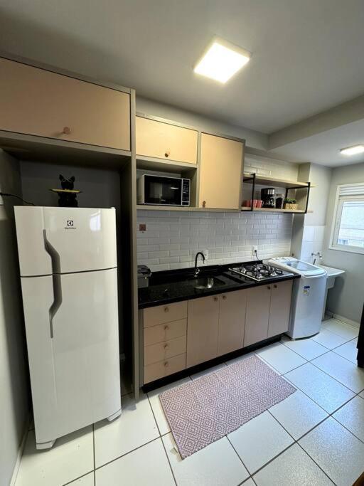 Condominio Solar Di Lucca Lindo Apartamento Com Ar Condicionado E Proximo A Uel Лондріна Екстер'єр фото